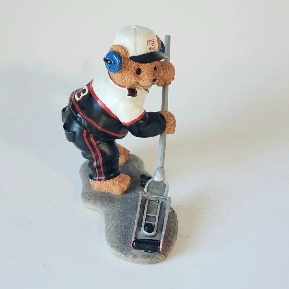NASCAR‎ 1999 DALE EARNHARDT Good Ole Bears “Need a Lift?” Resin Figurine